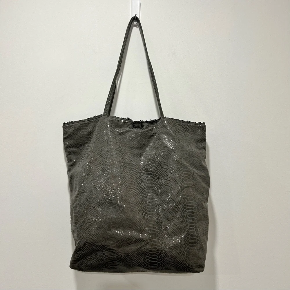 FATTO A MANO by CARLOS FALCHI Gray Faux Python Tote - Picture 3 of 11